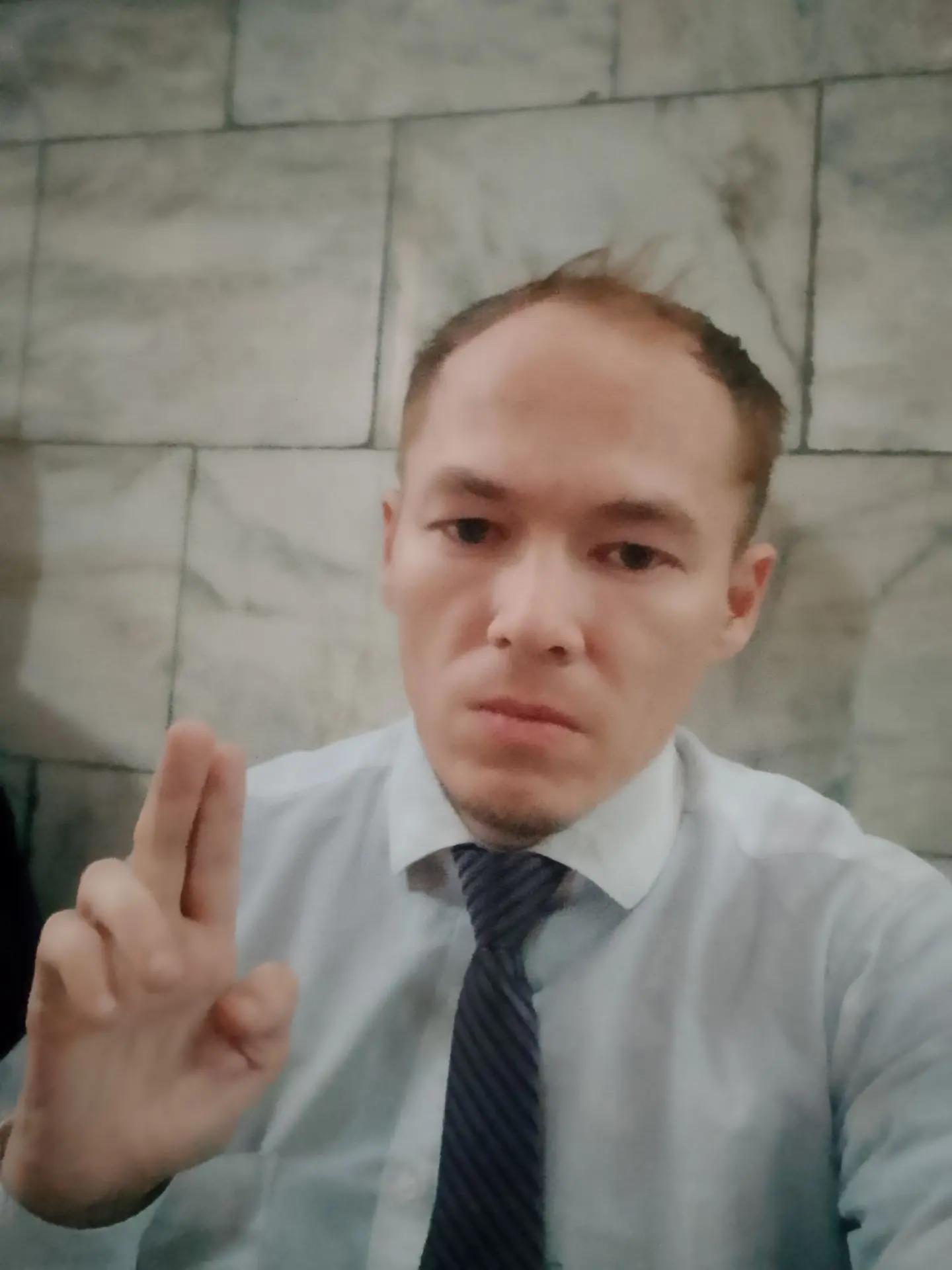 Ларионов Андрей